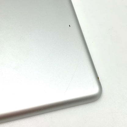 【全額返金保証】【最速発送】Apple iPad mini 7.9インチ 第2世代 16GB シルバー Wi-Fi 動作確認済