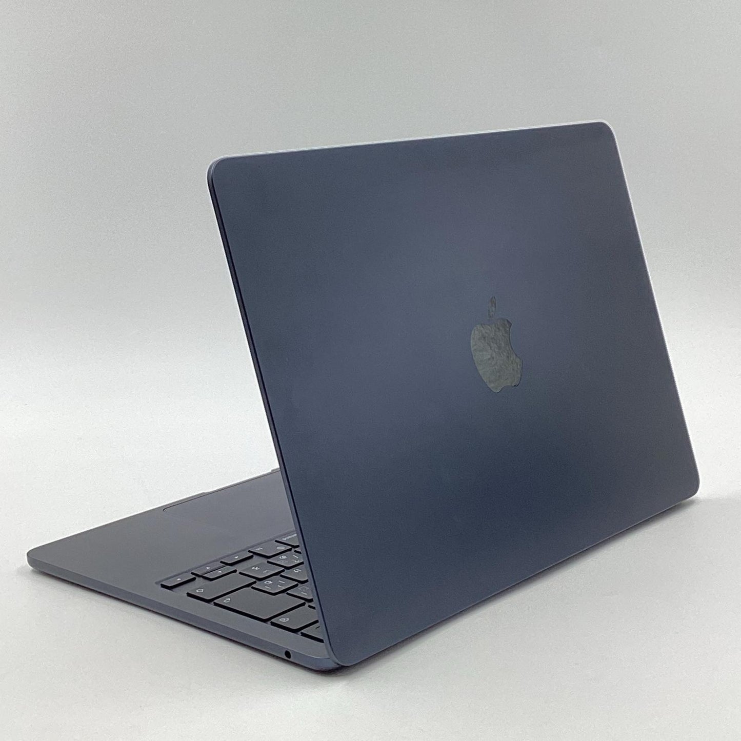 【全額返金保証】【最速発送】Apple MacBook Air 13.6インチ 2022 Apple M2 8GB SSD 256GB ミッドナイト 100% 美品 動作確認済