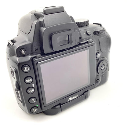 【全額返金保証】【最速発送】Nikon デジタル一眼 D5000 ボディ ブラック 美品 動作確認済
