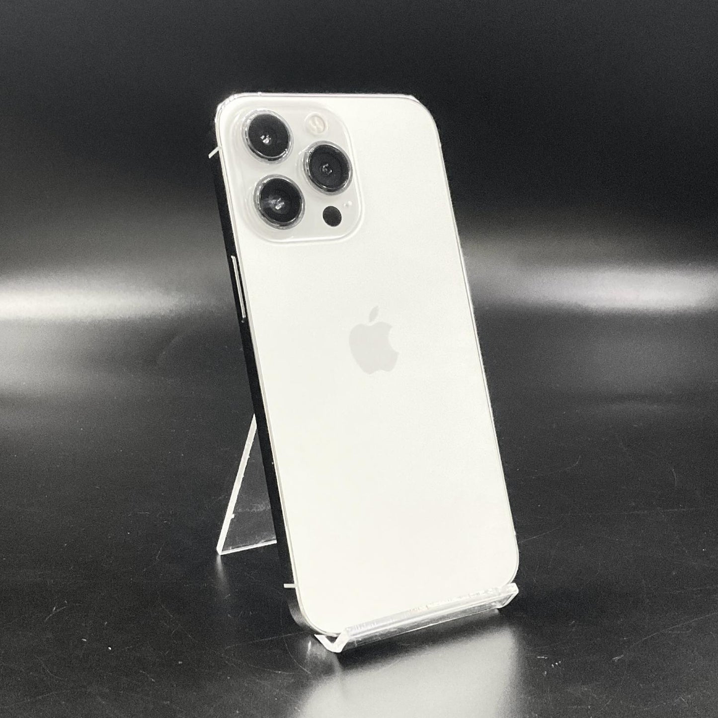 【全額返金保証】【最速発送】Apple iPhone iPhone 13 Pro 256GB シルバー docomo 白ロム 動作確認済 87%