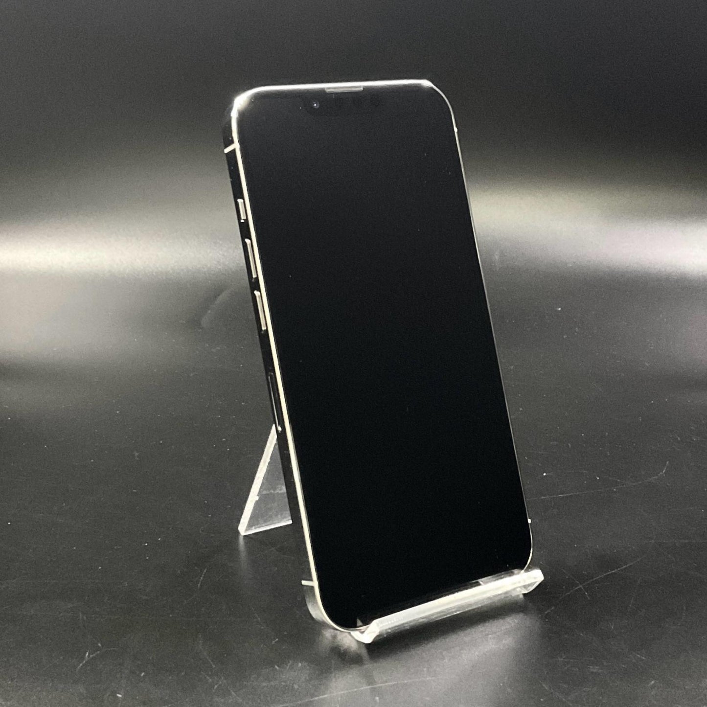 【全額返金保証】【最速発送】Apple iPhone iPhone 13 Pro 256GB シルバー docomo 白ロム 動作確認済 87%