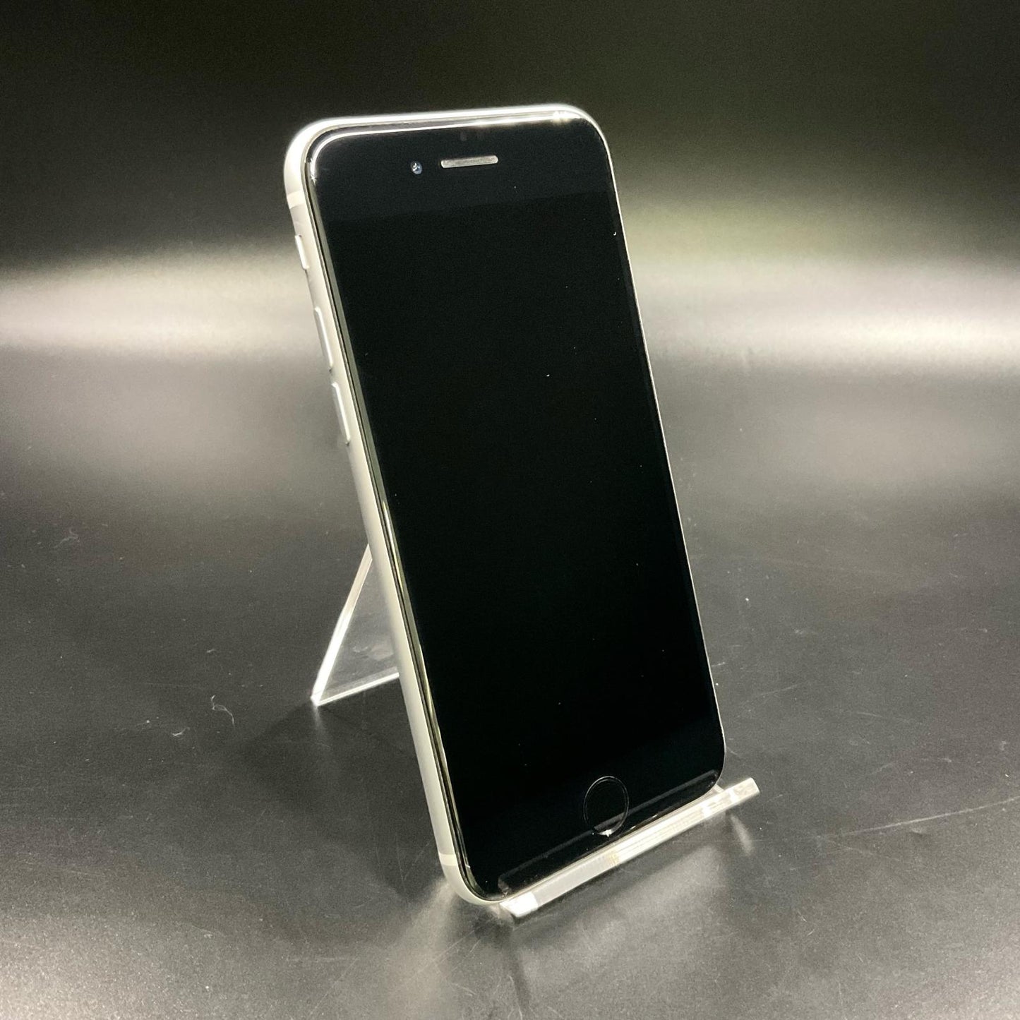 【全額返金保証】【最速発送】Apple iPhone iPhone SE（第2世代） 128GB ホワイト au 白ロム 動作確認済 77%