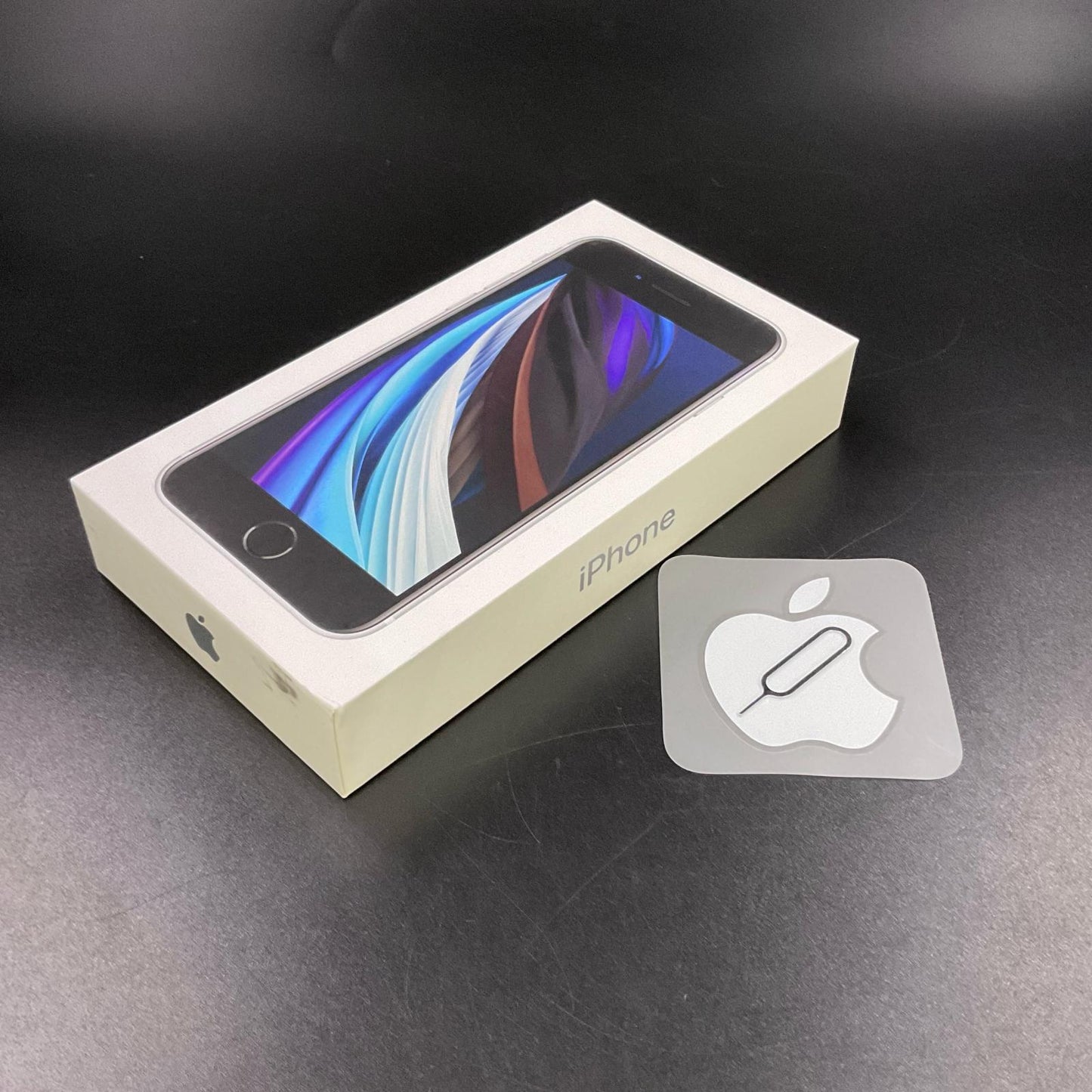 【全額返金保証】【最速発送】Apple iPhone iPhone SE（第2世代） 128GB ホワイト SIMフリー 動作確認済 80%