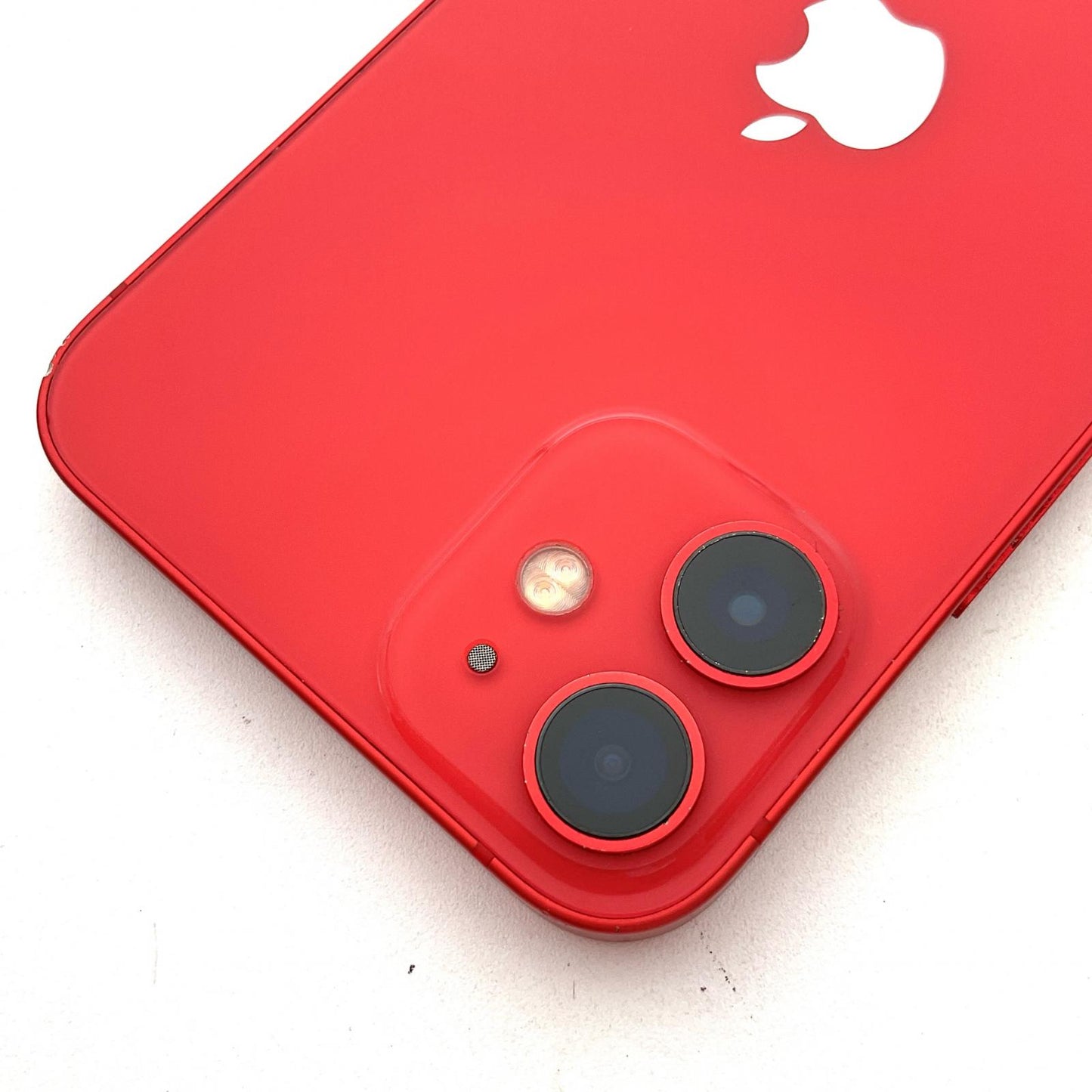 【全額返金保証】【最速発送】Apple iPhone iPhone 12 mini 64GB RED docomo 白ロム 動作確認済 72%