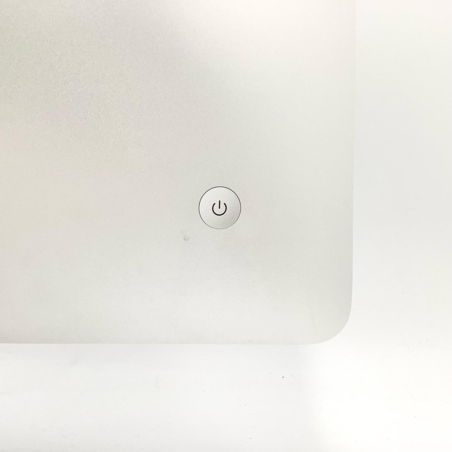 【全額返金保証】【最速発送】Apple iMac 21.5インチ Intel Core i3 8GB HDD 1TB シルバー 動作確認済