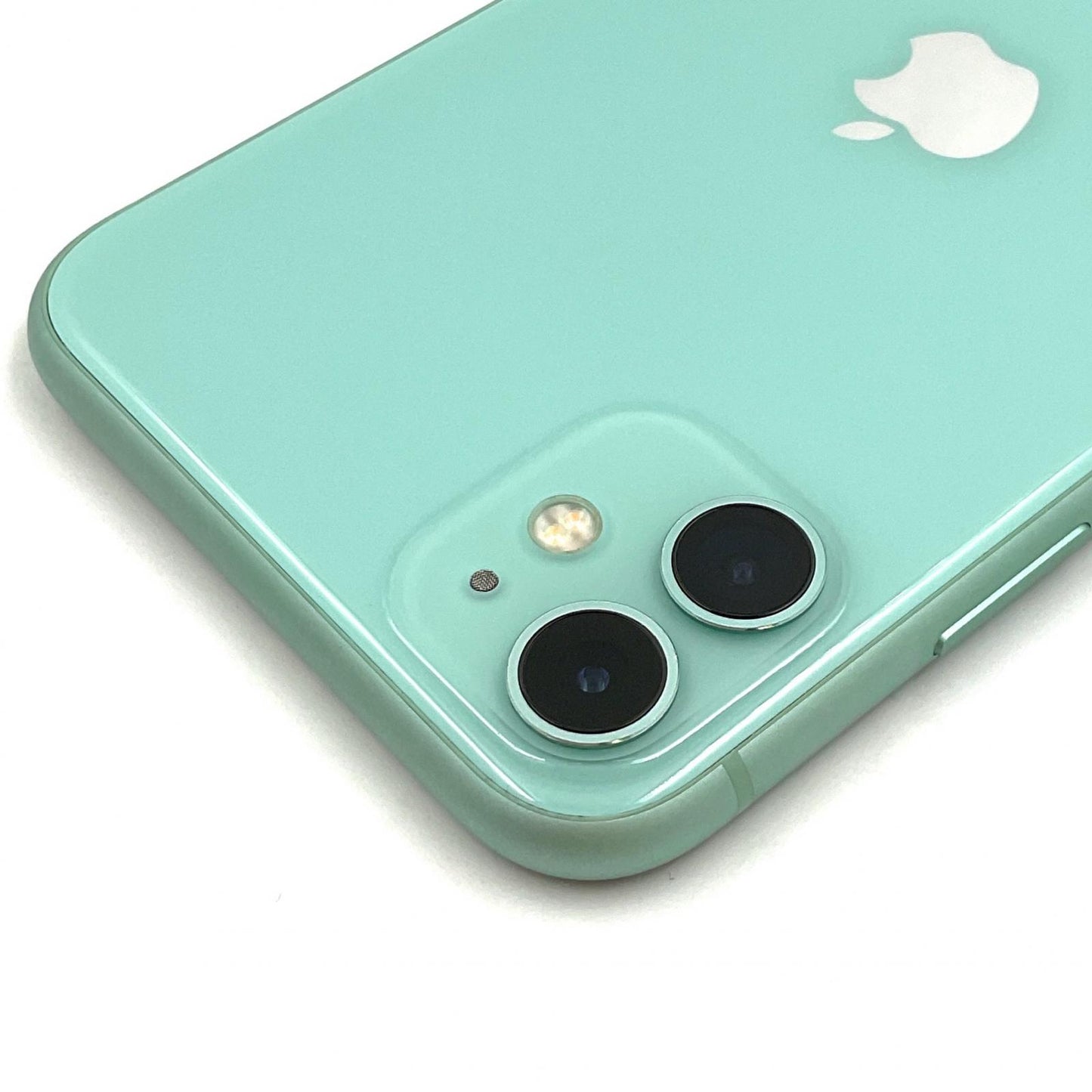 【全額返金保証】【最速発送】Apple iPhone iPhone 11 256GB グリーン docomo 白ロム 動作確認済 80%