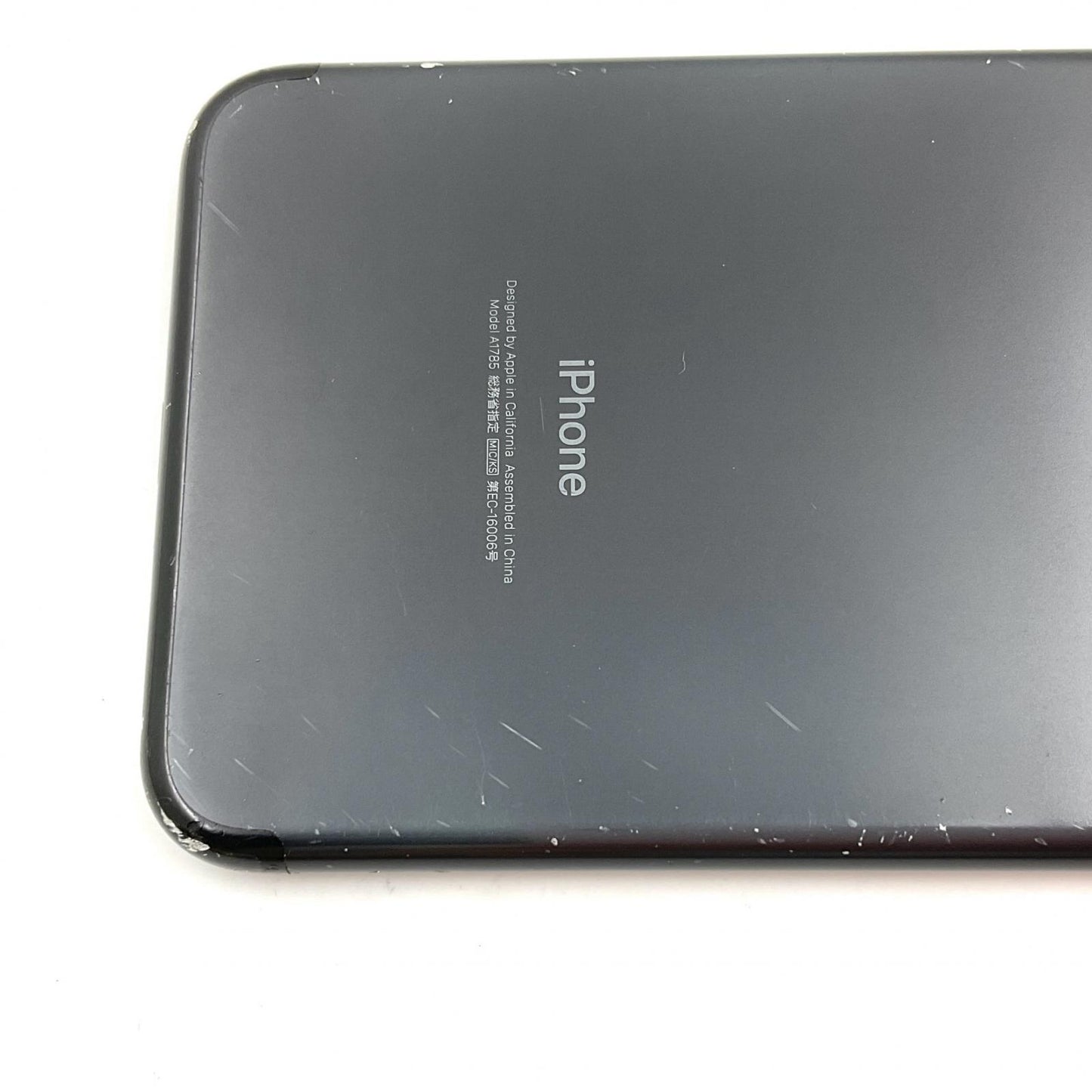 【最速発送】Apple iPhone iPhone 7 Plus 128GB ブラック au 白ロム【難有】 73%