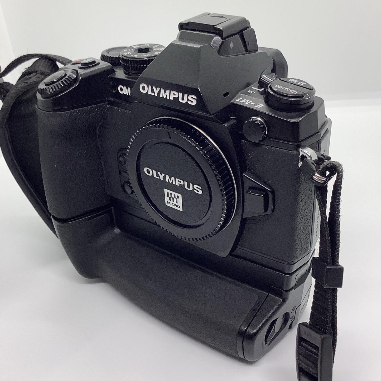 【全額返金保証】【最速発送】OLYMPUS デジタル一眼 OM-D E-M1 ボディ [ブラック] ブラック 動作確認済