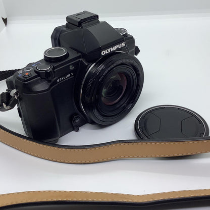 【全額返金保証】【最速発送】OLYMPUS コンパクトデジタルカメラ STYLUS 1 動作確認済
