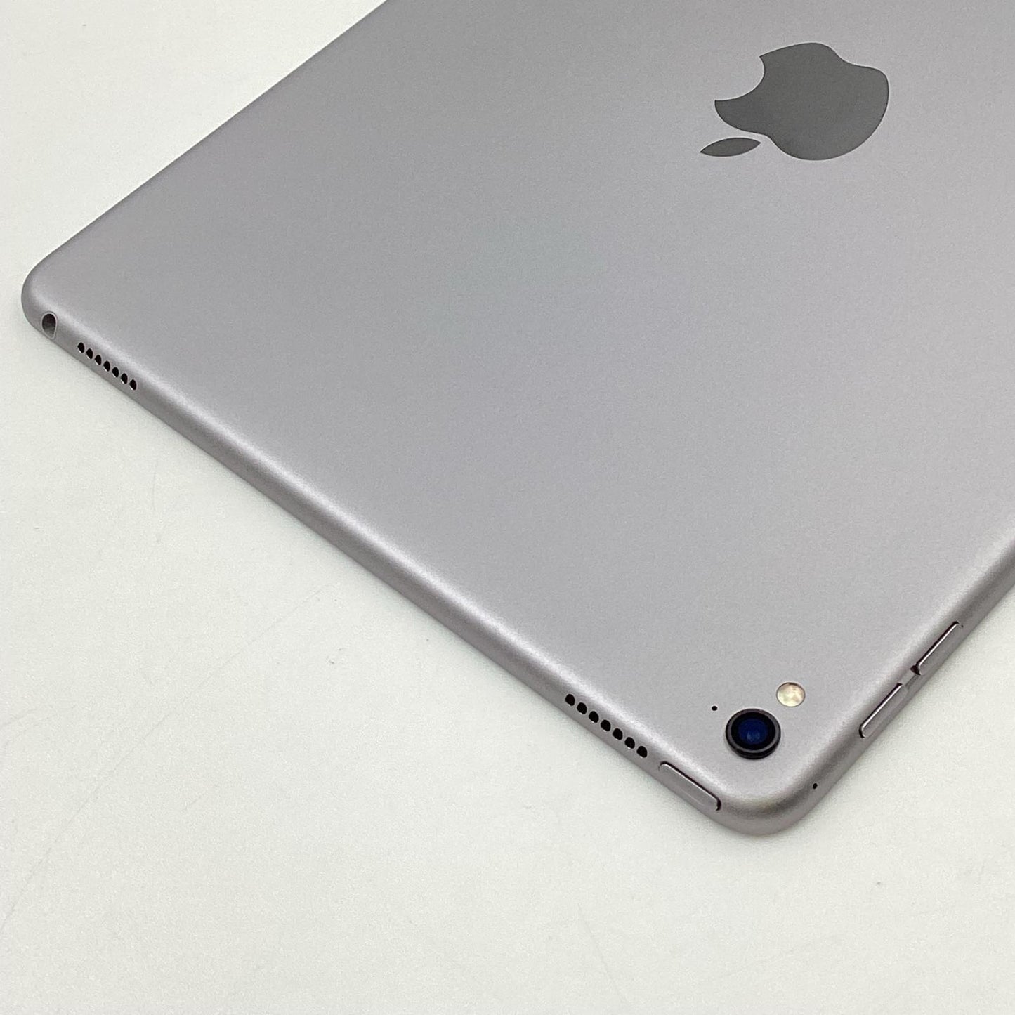 【全額返金保証】【最速発送】Apple iPad Pro 第1世代 128GB スペースグレイ Wi-Fi 動作確認済