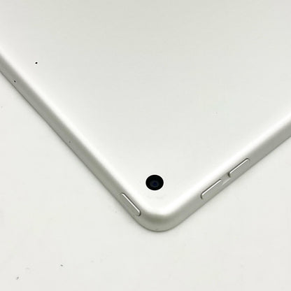 【全額返金保証】【最速発送】Apple iPad iPad 10.2インチ 第9世代 64GB シルバー Wi-Fi 美品 動作確認済
