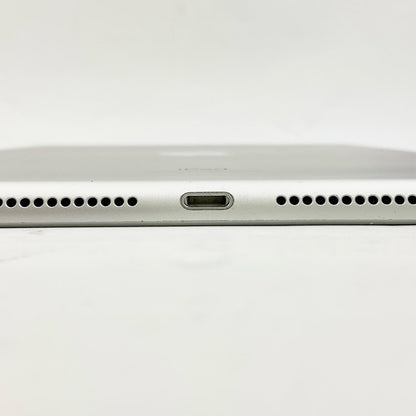 【全額返金保証】【最速発送】Apple iPad iPad 10.2インチ 第9世代 64GB シルバー Wi-Fi 美品 動作確認済