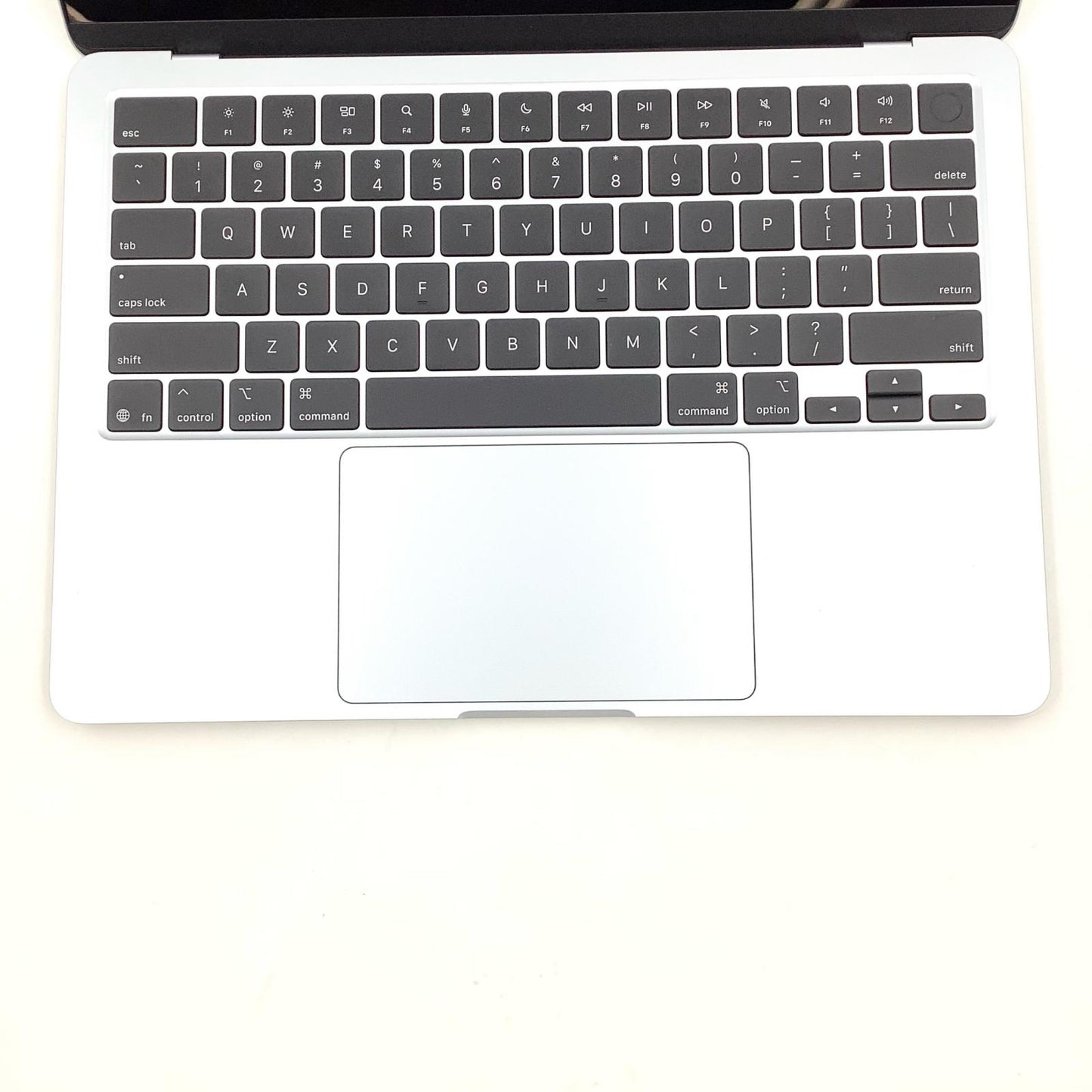 【全額返金保証】【最速発送】Apple MacBook Air 13.6インチ 2025 Apple M4 16GB SSD 512GB スカイブルー 100% 超美品 動作確認済