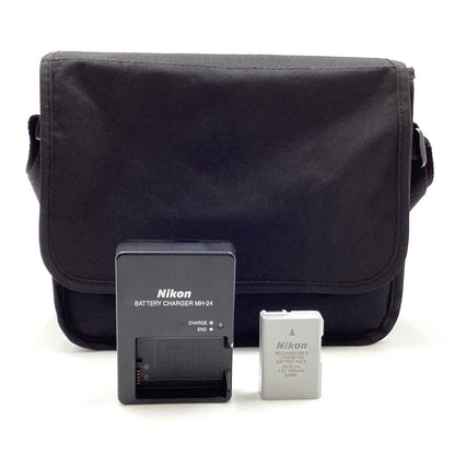 【全額返金保証】【最速発送】Nikon デジタル一眼 D5600 ボディ ブラック 美品 動作確認済