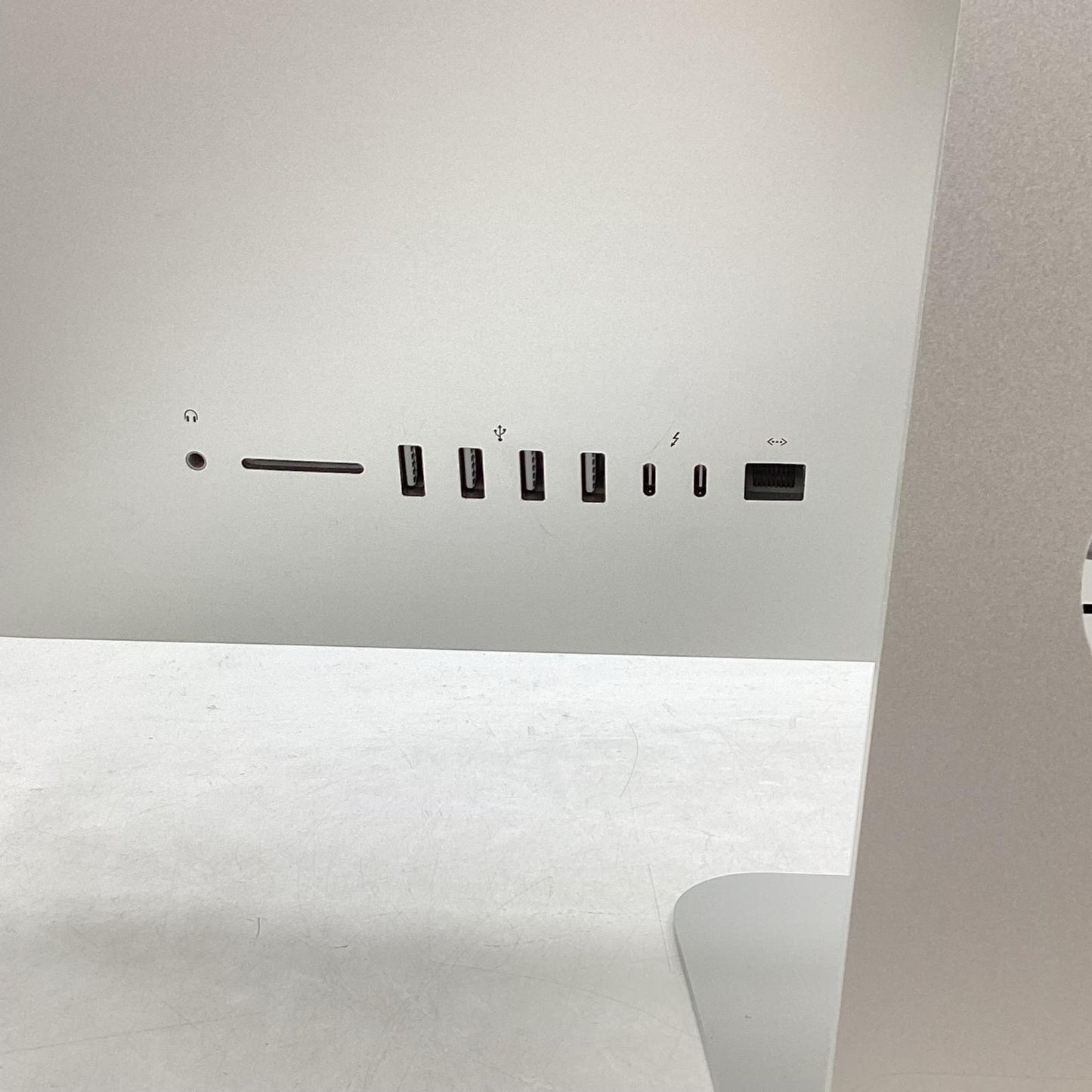 【全額返金保証】【最速発送】Apple iMac 21.5インチ クアッドコア intel core i3 16GB HDD 1TB シルバー 動作確認済