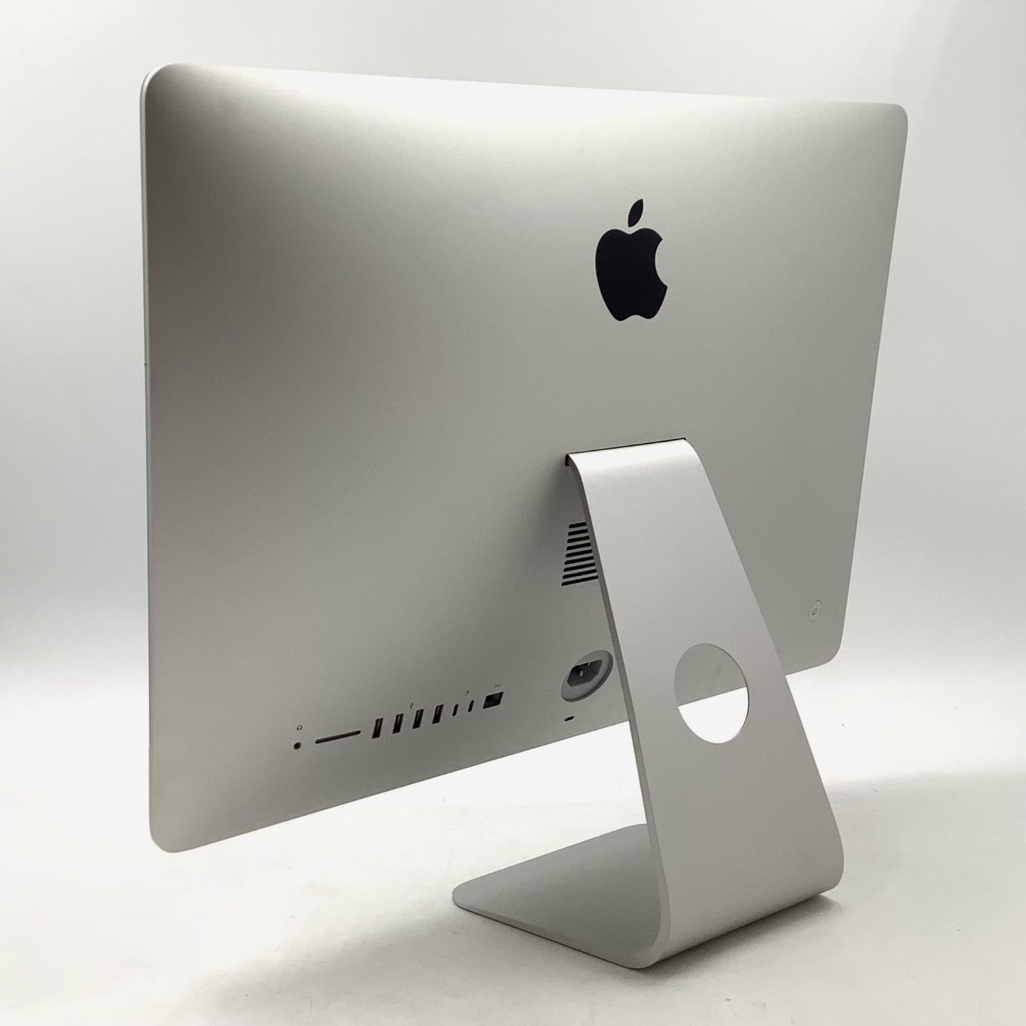 【全額返金保証】【最速発送】Apple iMac 21.5インチ 6コア intel core i5 32GB SSD 1TB シルバー 動作確認済