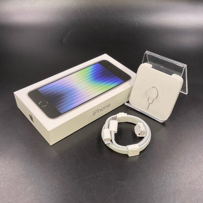 【全額返金保証】【最速発送】Apple iPhone iPhone SE（第3世代） 128GB スターライト au SIMフリー 白ロム 動作確認済 82%