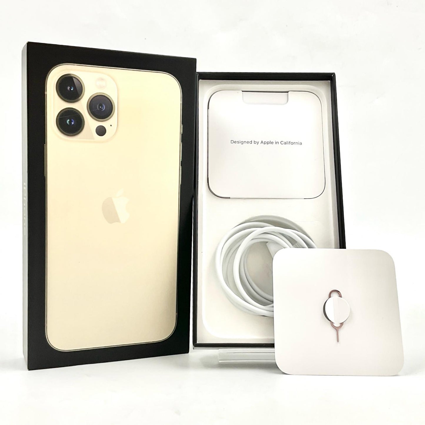 【全額返金保証】【最速発送】Apple iPhone iPhone 13 Pro Max 256GB ゴールド docomo 動作確認済 81%