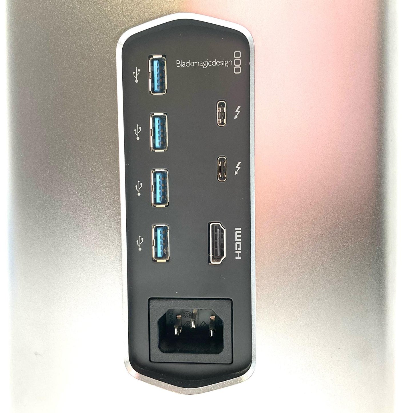 【全額返金保証】【最速発送】Blackmagic design グラフィックボード Blackmagic eGPU RX580 RX580 動作確認済