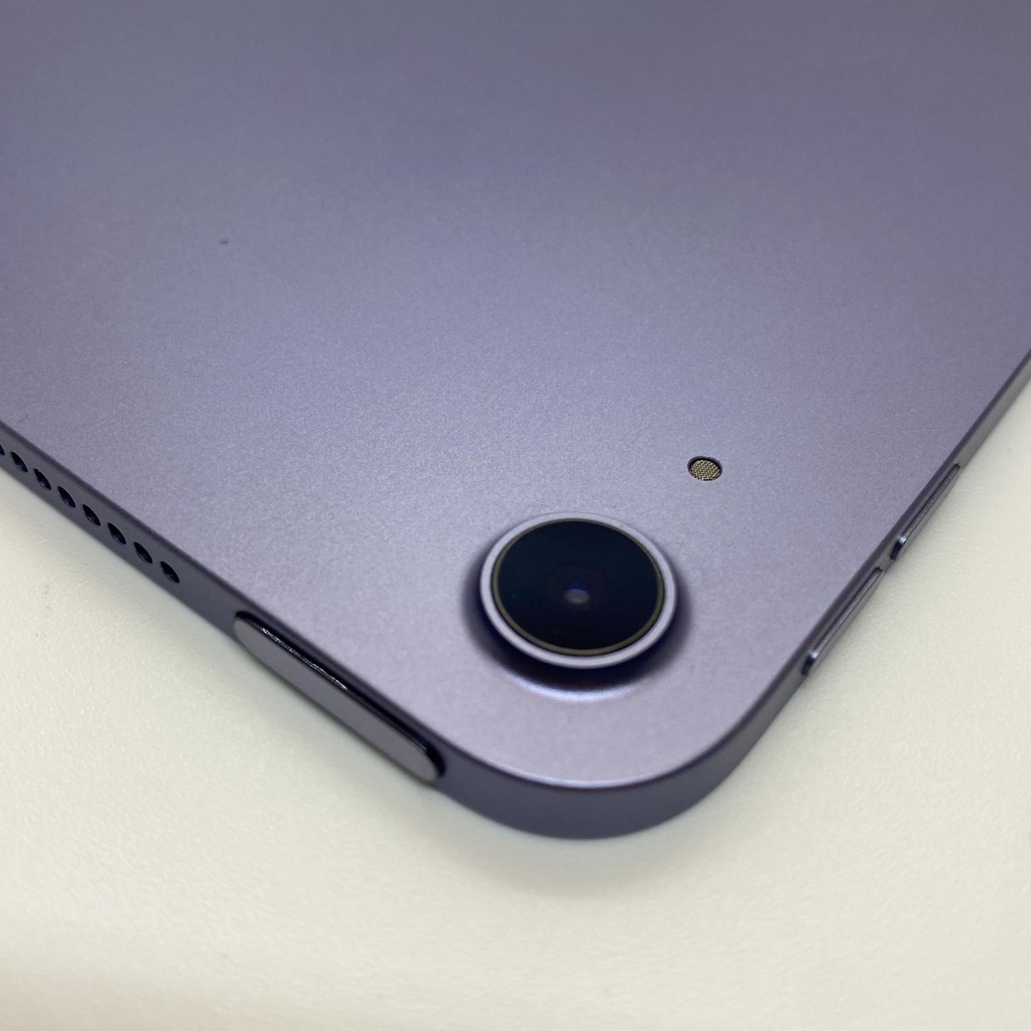 【全額返金保証】【最速発送】Apple iPad Air 10.9インチ 第5世代 256GB パープル Wi-Fi 動作確認済