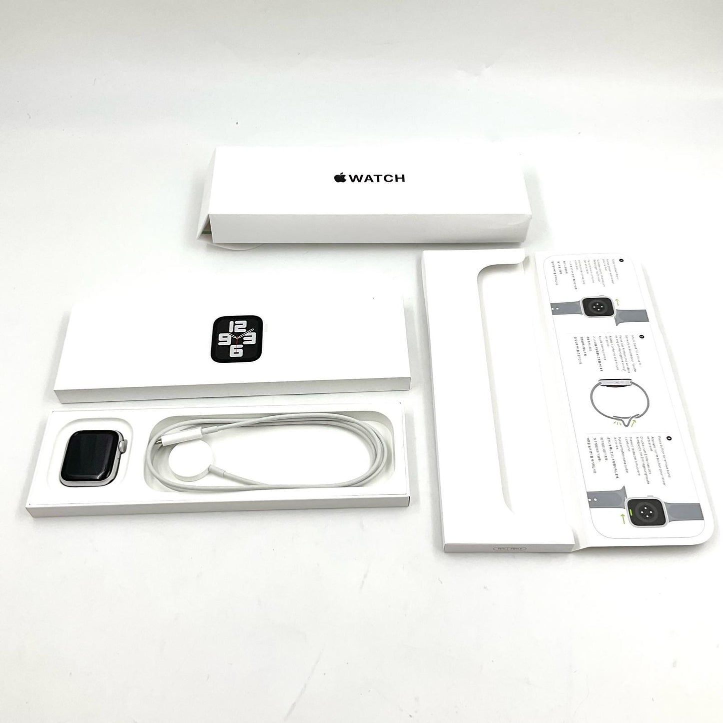 【全額返金保証】【最速発送】Apple Watch SE 第2世代 アルミニウム GPS 99% 超美品 動作確認済