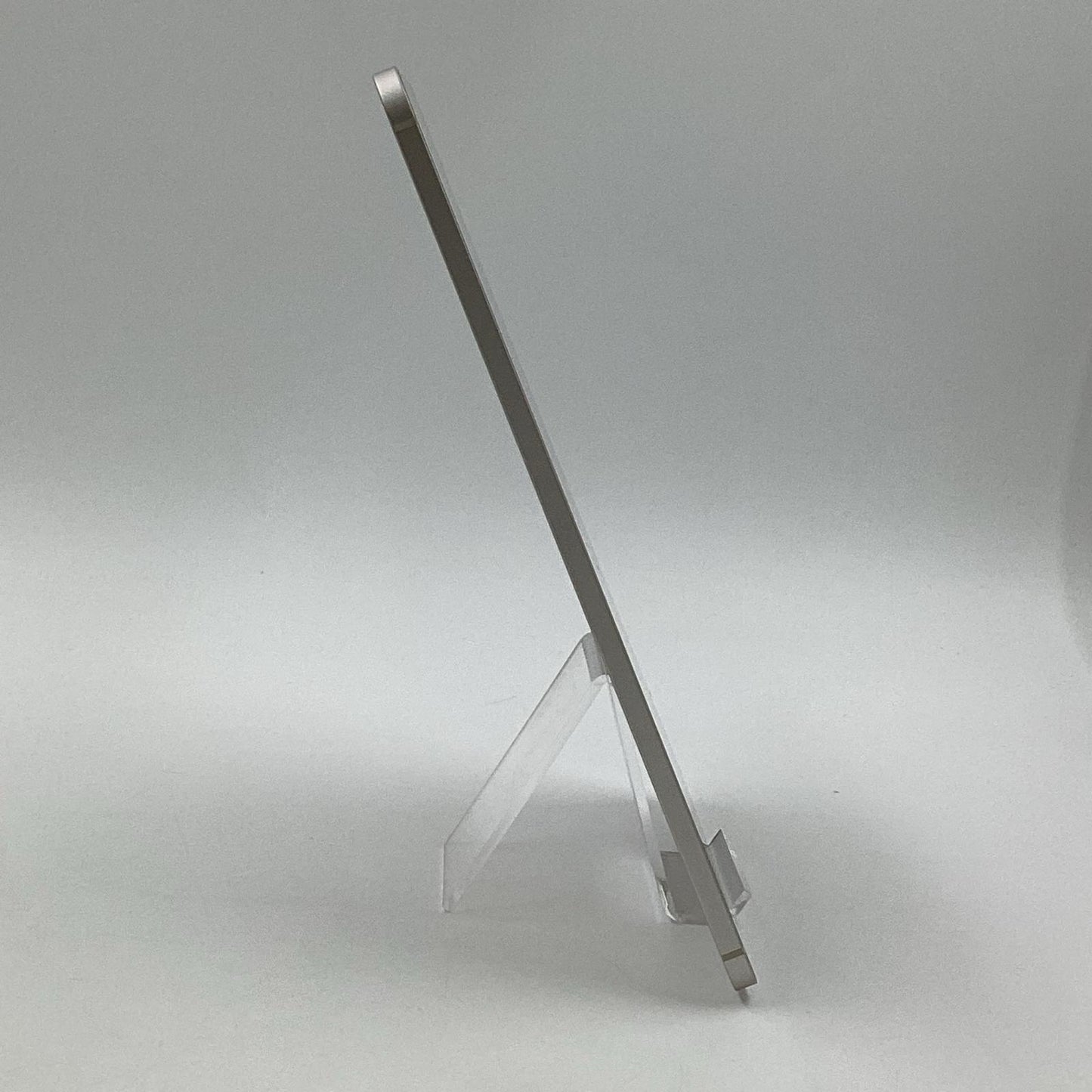 【全額返金保証】【最速発送】Apple iPad Air 11インチ 256GB スターライト WiFi+Cellular 白ロム 動作確認済
