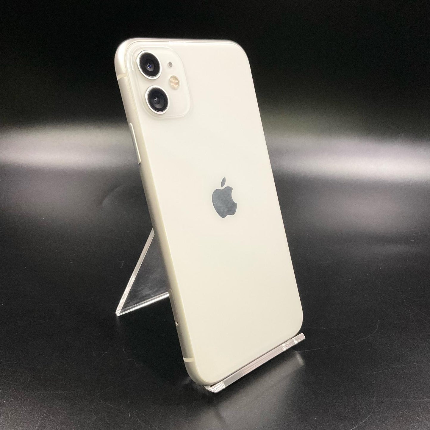 【最速発送】Apple iPhone iPhone 11 128GB ホワイト au 白ロム【難有】 73%