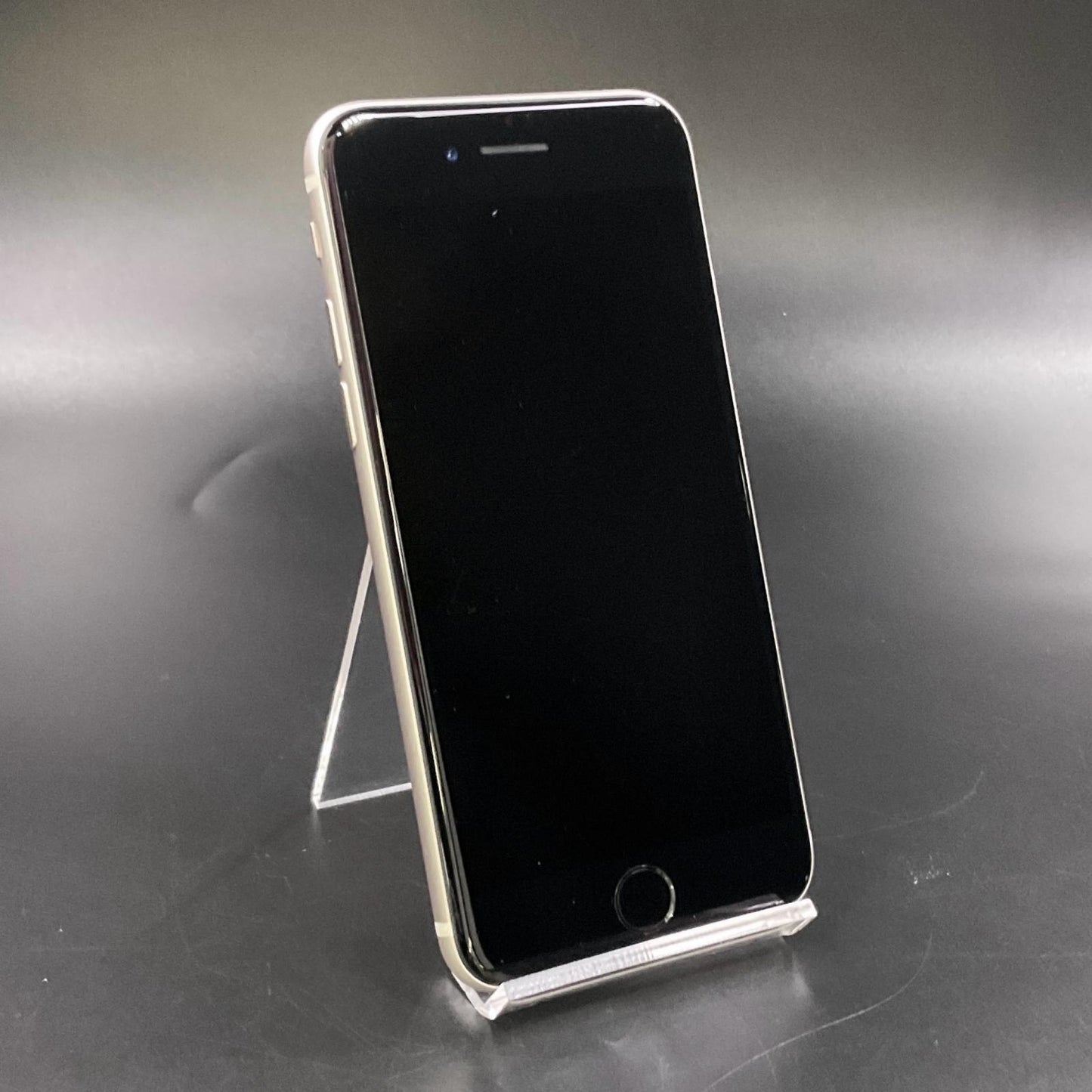 【全額返金保証】【最速発送】Apple iPhone iPhone SE（第3世代） 64GB スターライト docomo SIMフリー 白ロム 動作確認済 86%