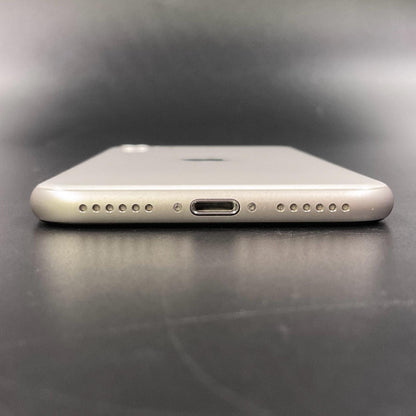 【全額返金保証】【最速発送】Apple iPhone iPhone SE（第3世代） 64GB スターライト docomo SIMフリー 白ロム 動作確認済 86%