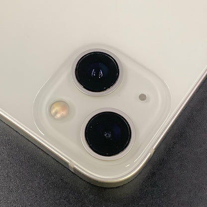 【全額返金保証】【最速発送】Apple iPhone iPhone 13 128GB スターライト docomo 動作確認済 81%