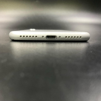 【最速発送】Apple iPhone iPhone SE（第2世代） 128GB ホワイト Softbank【難有】 76%