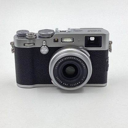 【全額返金保証】【最速発送】FUJIFILM コンパクトデジタルカメラ X100F [シルバー] 美品 動作確認済