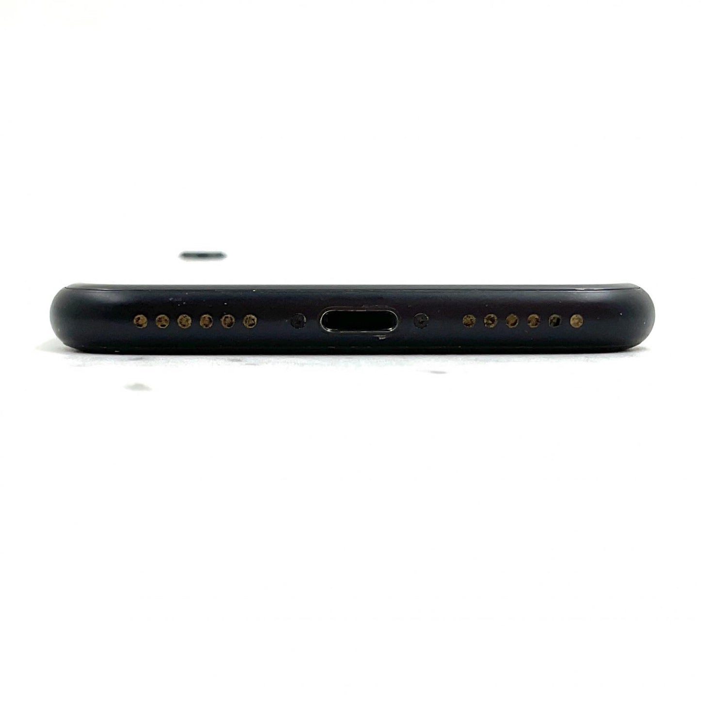 【全額返金保証】【最速発送】Apple iPhone iPhone SE（第2世代） 64GB ブラック Softbank 白ロム 動作確認済 77%
