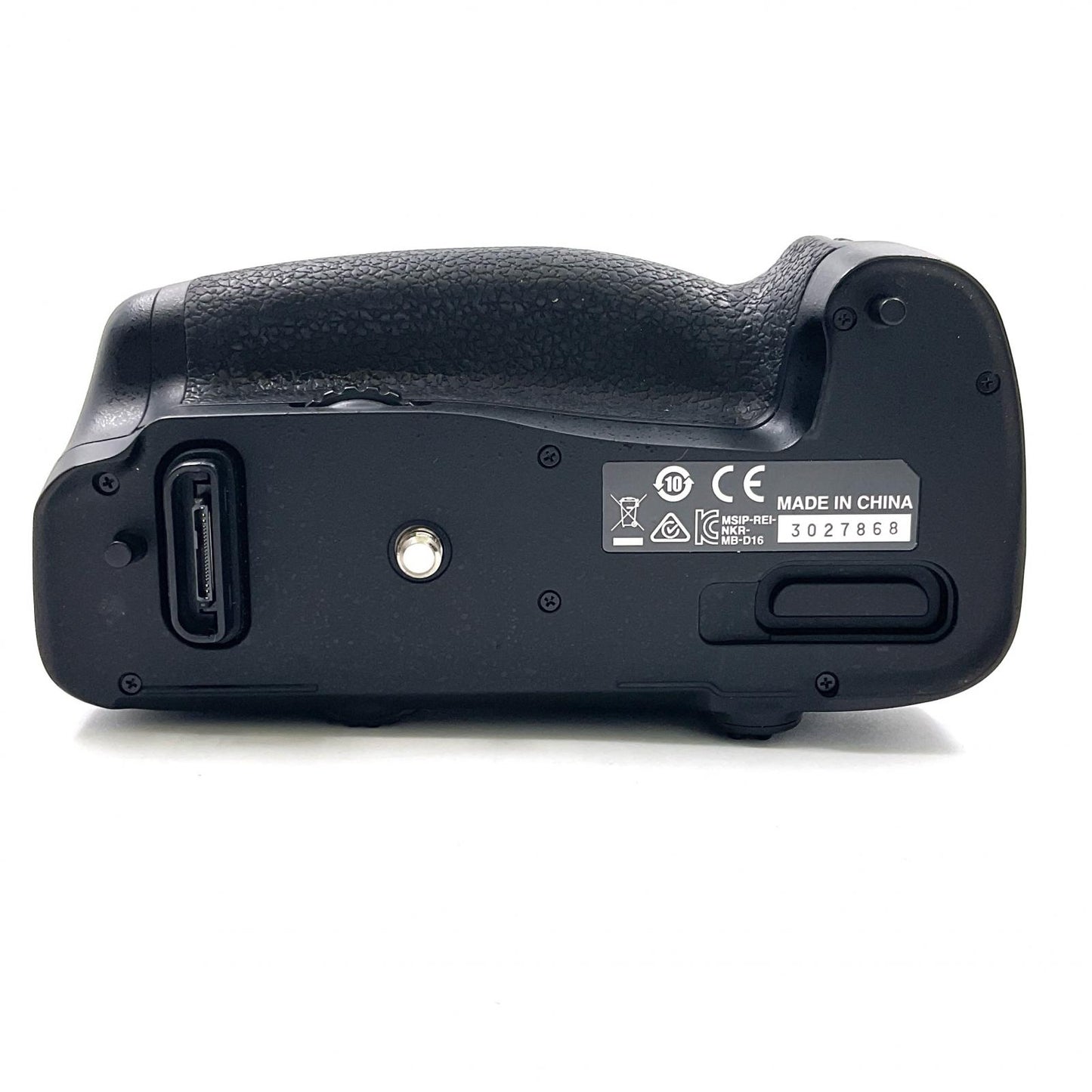 【全額返金保証】【最速発送】Nikon MB-D16 動作確認済