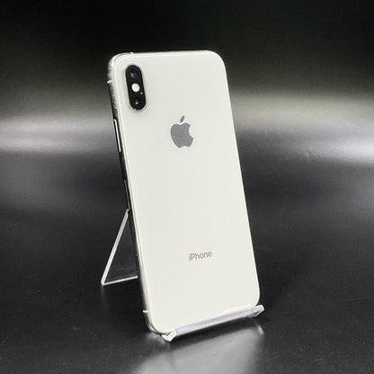 【全額返金保証】【最速発送】Apple iPhone iPhone XS 64GB シルバー docomo SIMフリー 白ロム 動作確認済 71%