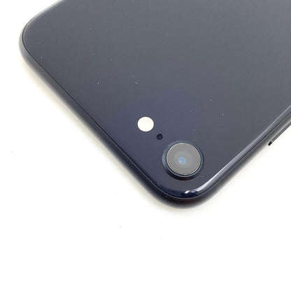 【全額返金保証】【最速発送】Apple iPhone iPhone SE（第3世代） 64GB ミッドナイト docomo 白ロム 動作確認済 83%
