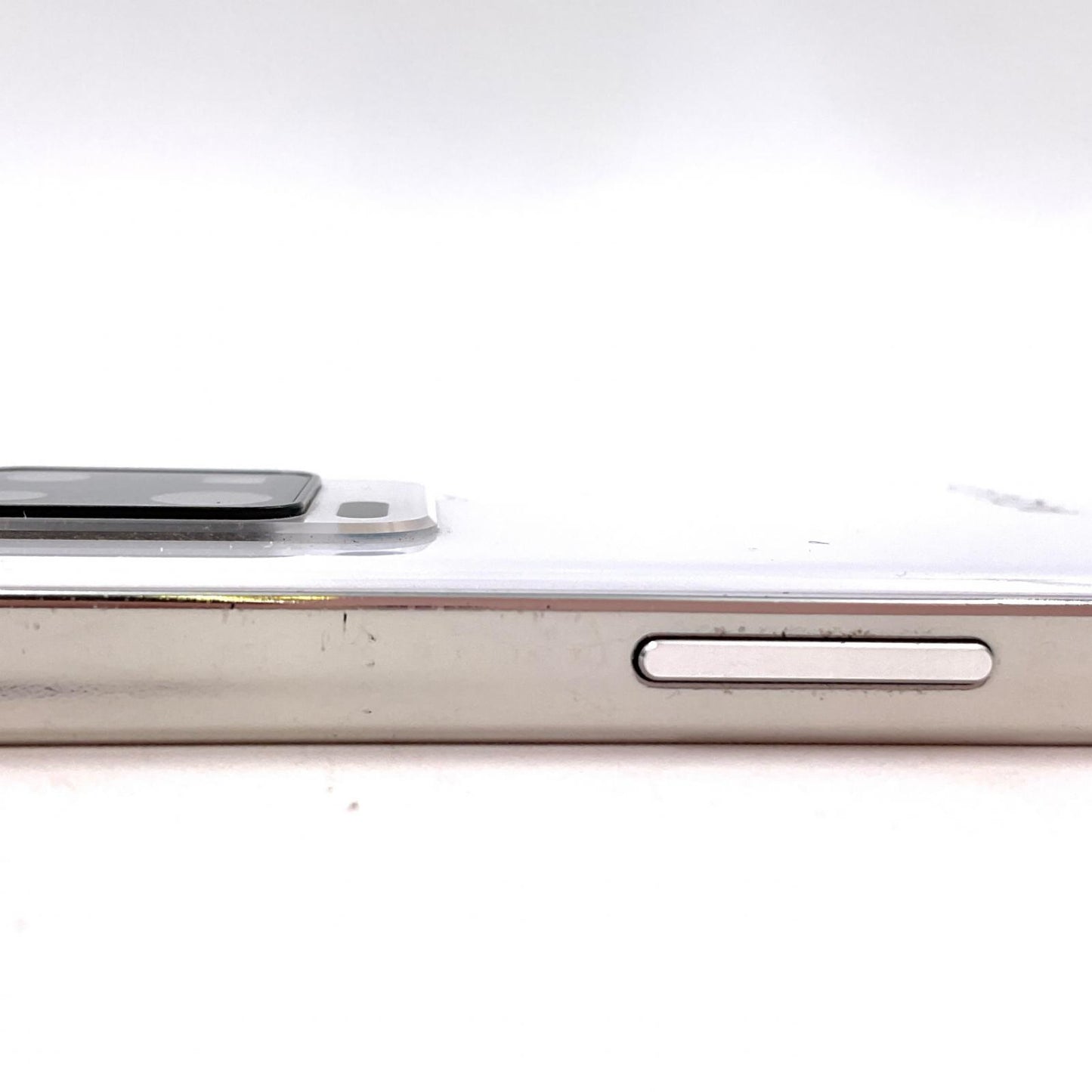 【全額返金保証】【最速発送】SHARP AQUOS zero 6 128GB ホワイト 楽天モバイル SIMフリー SH-RM18 白ロム 動作確認済