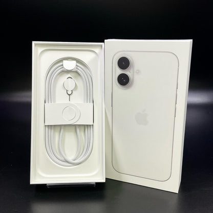 【全額返金保証】【最速発送】Apple iPhone iPhone 15 Pro 256GB ホワイト docomo SIMフリー 白ロム 超美品 動作確認済 91%