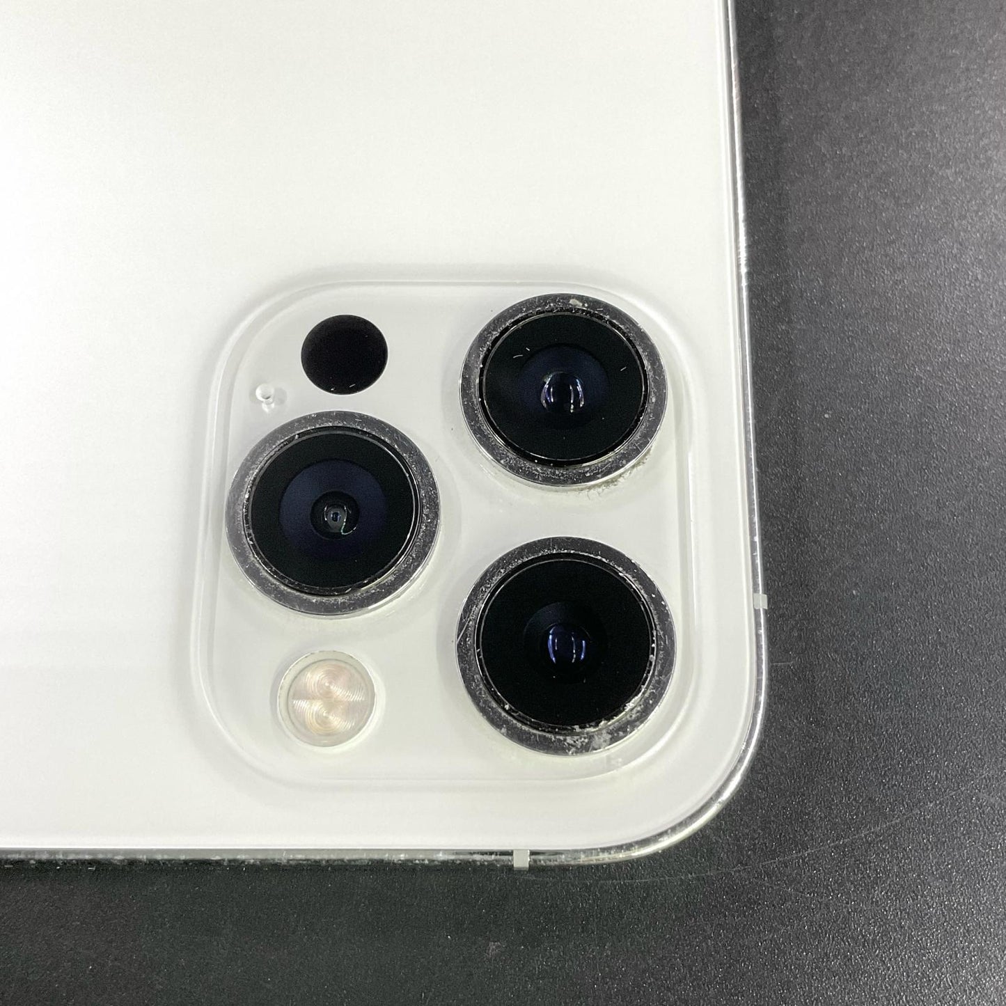 【全額返金保証】【最速発送】Apple iPhone iPhone 12 Pro Max 128GB シルバー Softbank SIMフリー 白ロム 動作確認済 78%