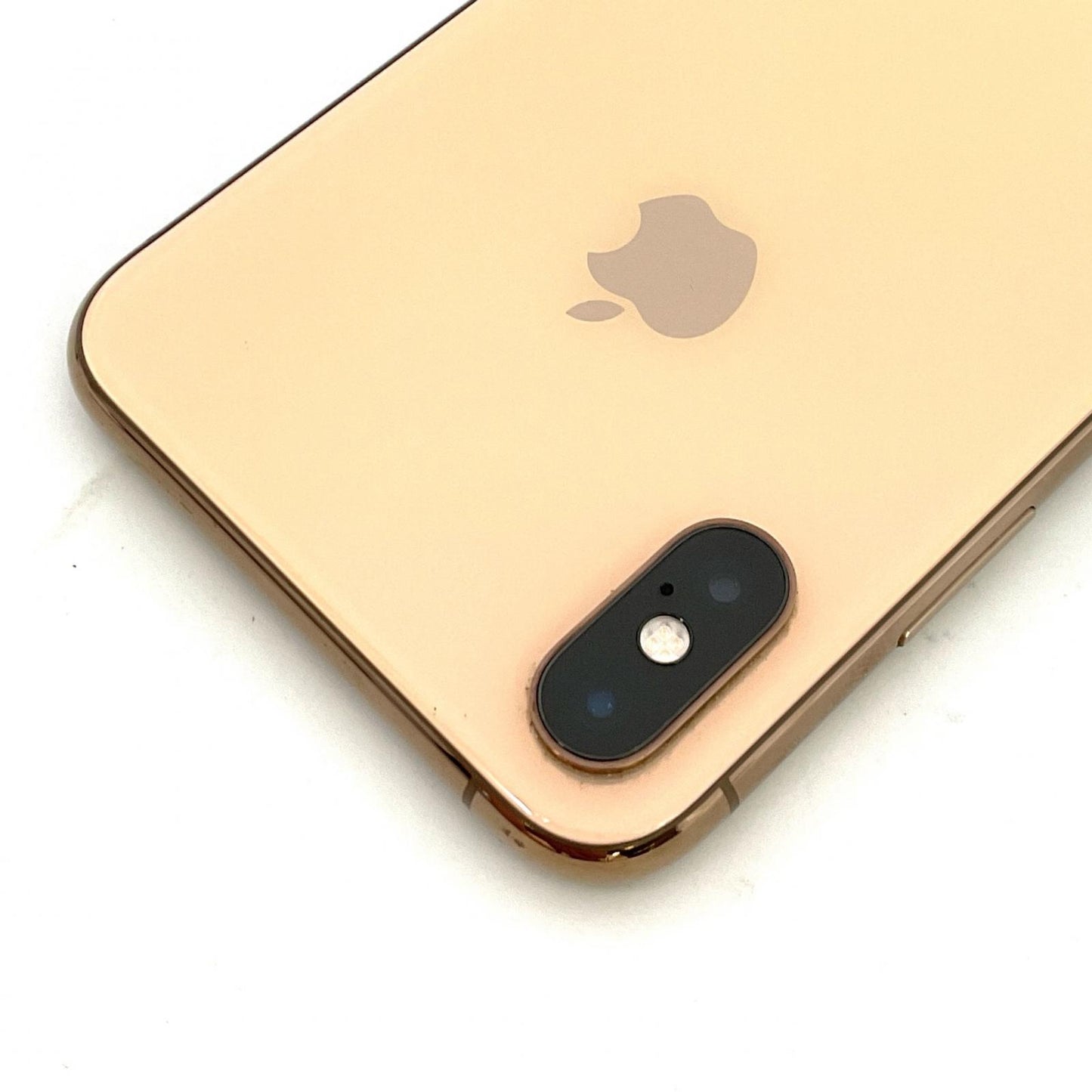 【全額返金保証】【最速発送】Apple iPhone iPhone XS 64GB ゴールド docomo 白ロム 動作確認済 71%