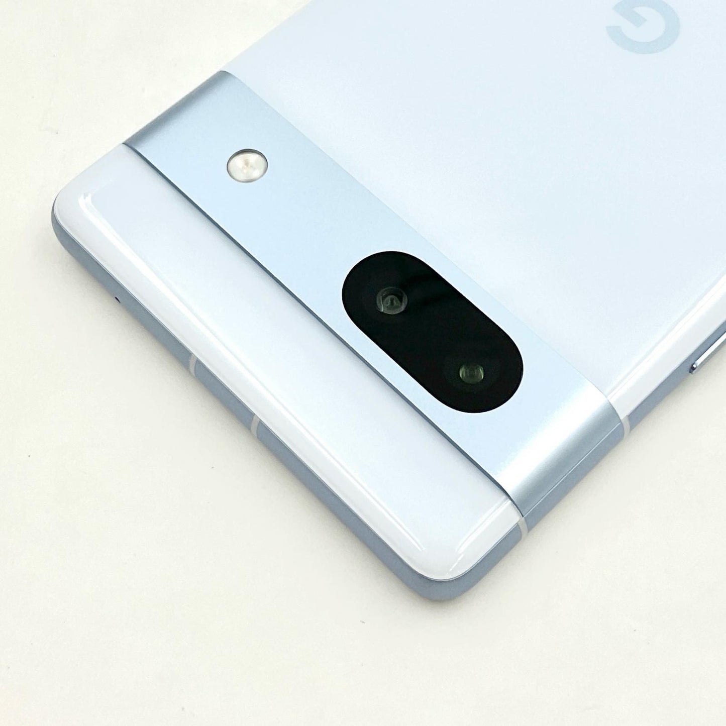 【全額返金保証】【最速発送】Google Pixel 7a 128GB Sea docomo G82U8 白ロム 動作確認済