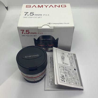 【全額返金保証】【最速発送】SAMYANG 7.5mm F3.5 UMC FISH-EYE MFT 超美品 動作確認済