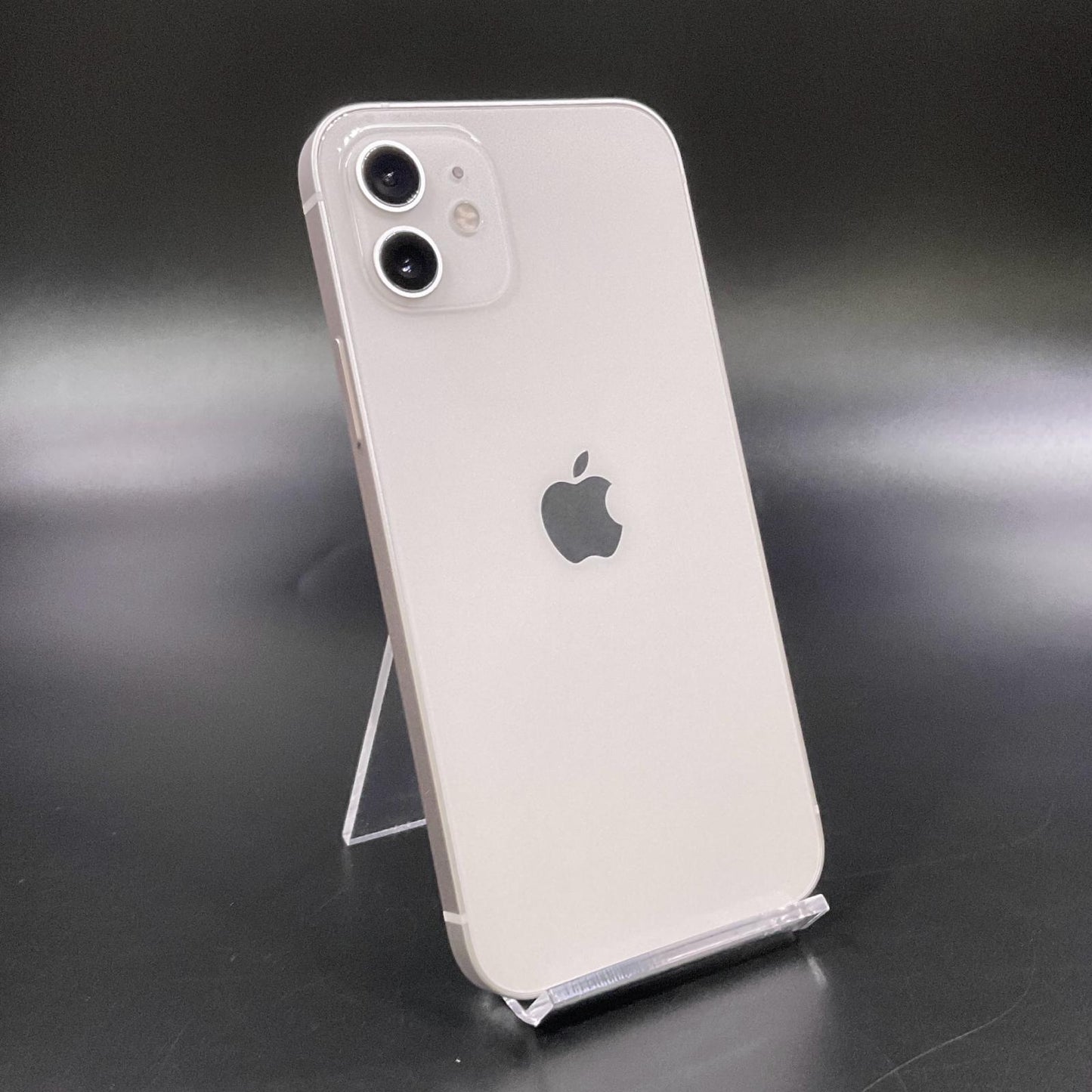 【全額返金保証】【最速発送】Apple iPhone iPhone 12 64GB ホワイト docomo 白ロム 美品 動作確認済 85%