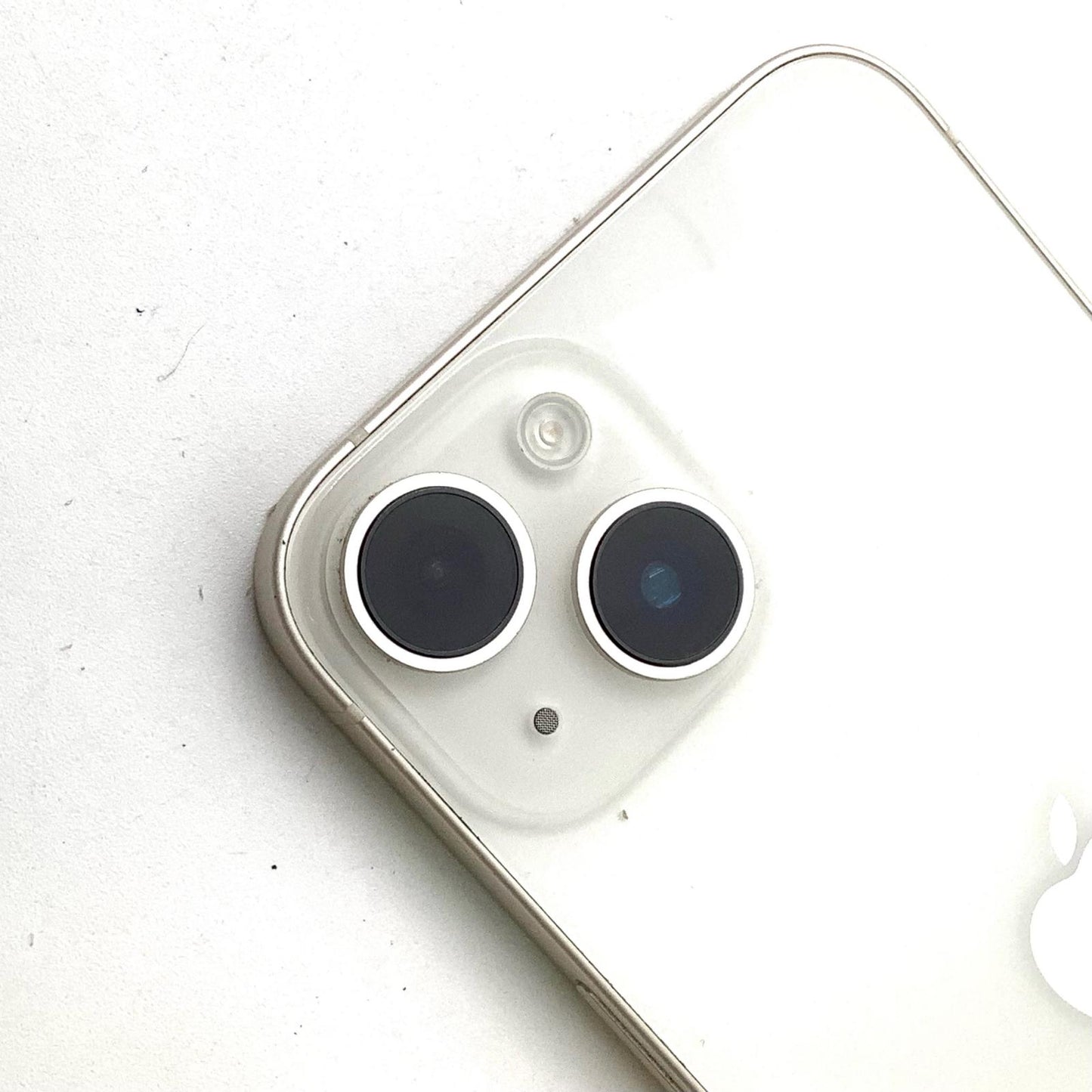 【全額返金保証】【最速発送】Apple iPhone iPhone 14 256GB スターライト docomo 白ロム 動作確認済 87%