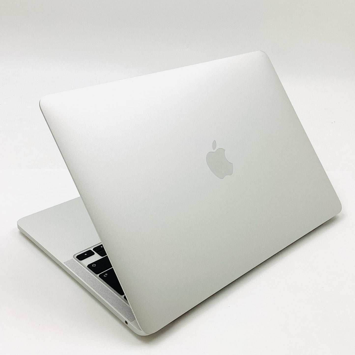 【全額返金保証】【最速発送】Apple MacBook Pro Pro 13インチ 2020 Apple M1 8GB SSD 256GB シルバー 100% 動作確認済
