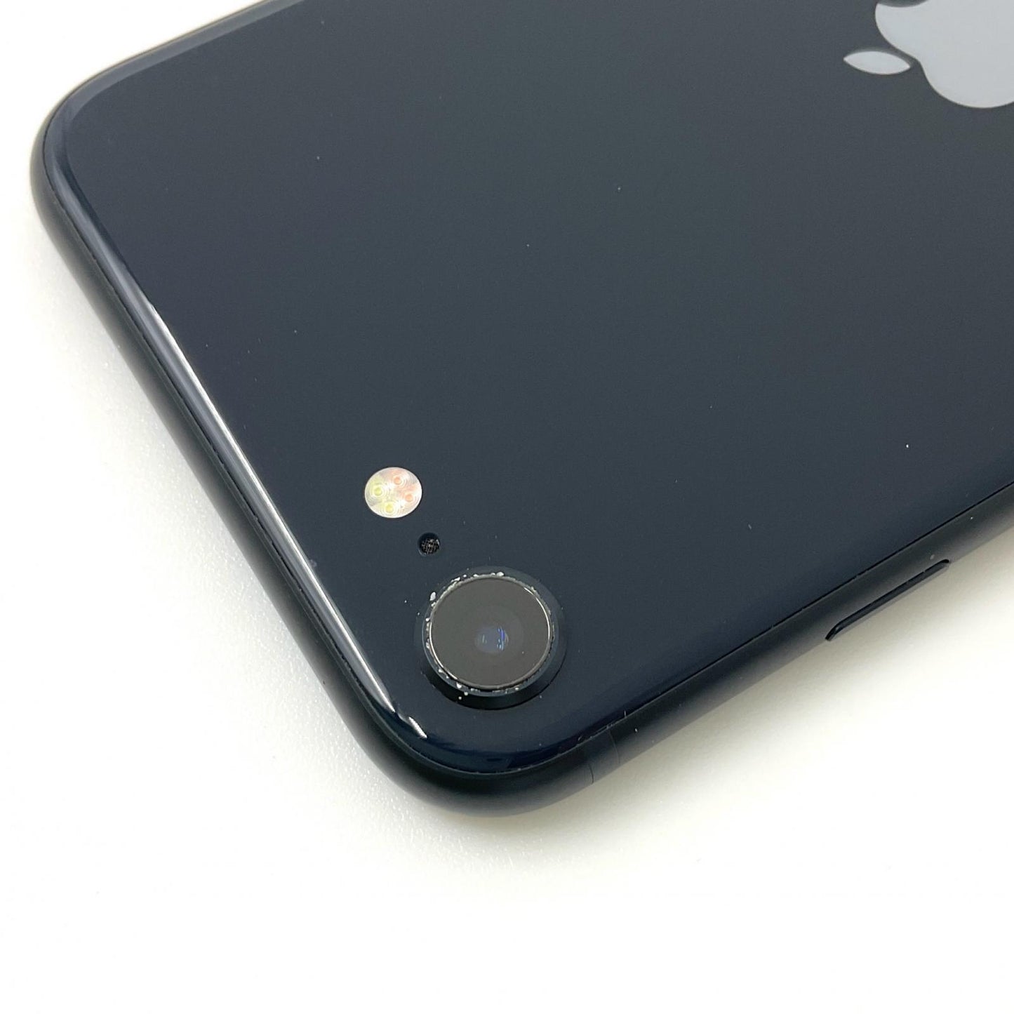 【全額返金保証】【最速発送】Apple iPhone iPhone SE（第3世代） 64GB ミッドナイト Softbank 白ロム 動作確認済 84%