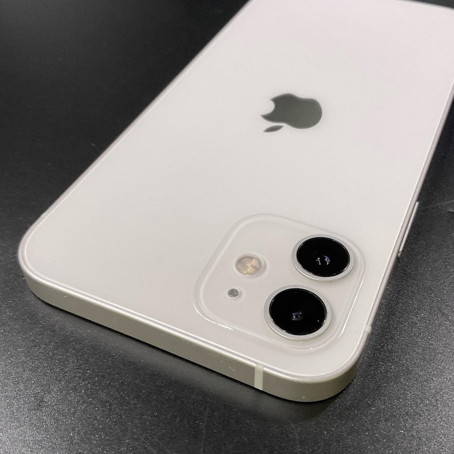 【全額返金保証】【最速発送】Apple iPhone iPhone 12 64GB ホワイト SIMフリー 動作確認済 73%