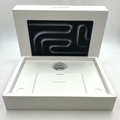 【全額返金保証】【最速発送】Apple MacBook Pro 14インチ 2024 Apple M4 24GB SSD 512GB シルバー 97.9% 動作確認済