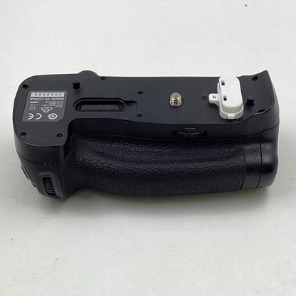 【全額返金保証】【最速発送】Nikon MB-D18 動作確認済