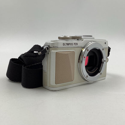 【全額返金保証】【最速発送】OLYMPUS デジタル一眼 OLYMPUS PEN E-PL7 ボディ ホワイト 動作確認済